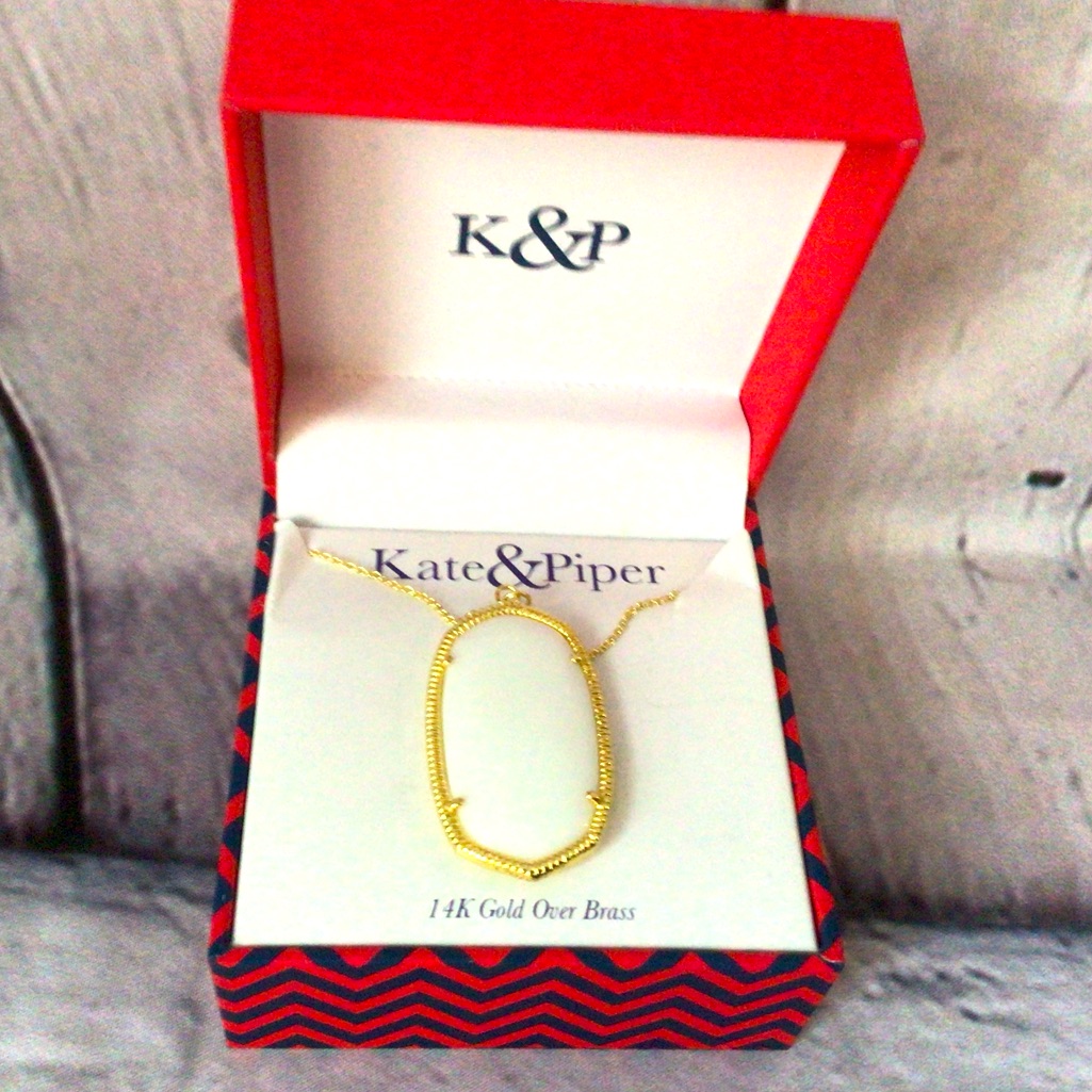 Kate & Piper 14k Gold Pendant Necklace